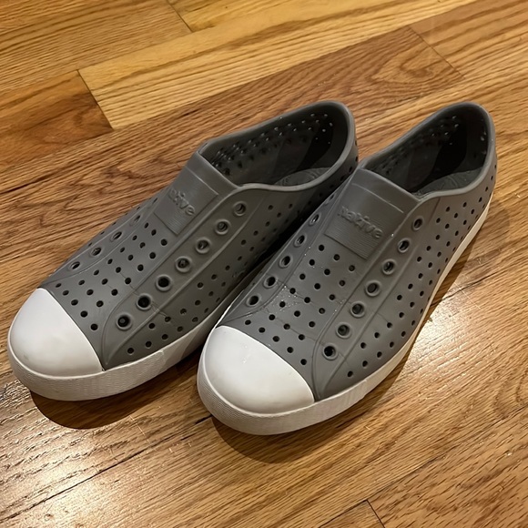 Native Jefferson Shoes in Light Gray